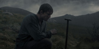 extant_AKnightOfTheSevenKingdoms_1x01-TheHedgeKnight_00100