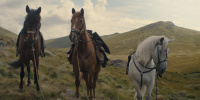 extant_AKnightOfTheSevenKingdoms_1x01-TheHedgeKnight_00306