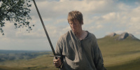 extant_AKnightOfTheSevenKingdoms_1x01-TheHedgeKnight_00353