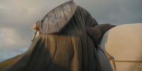 extant_AKnightOfTheSevenKingdoms_1x01-TheHedgeKnight_00439