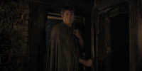 extant_AKnightOfTheSevenKingdoms_1x01-TheHedgeKnight_00566