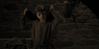 extant_AKnightOfTheSevenKingdoms_1x01-TheHedgeKnight_00810