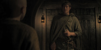 extant_AKnightOfTheSevenKingdoms_1x01-TheHedgeKnight_00819