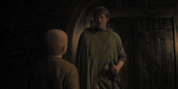 extant_AKnightOfTheSevenKingdoms_1x01-TheHedgeKnight_00846