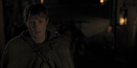 extant_AKnightOfTheSevenKingdoms_1x01-TheHedgeKnight_00965