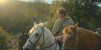 extant_AKnightOfTheSevenKingdoms_1x01-TheHedgeKnight_01027