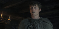 extant_AKnightOfTheSevenKingdoms_1x01-TheHedgeKnight_01360