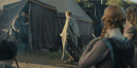 extant_AKnightOfTheSevenKingdoms_1x01-TheHedgeKnight_01602