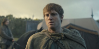 extant_AKnightOfTheSevenKingdoms_1x01-TheHedgeKnight_01666