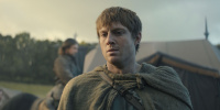 extant_AKnightOfTheSevenKingdoms_1x01-TheHedgeKnight_01667