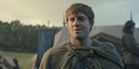 extant_AKnightOfTheSevenKingdoms_1x01-TheHedgeKnight_01669