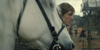 extant_AKnightOfTheSevenKingdoms_1x01-TheHedgeKnight_01749