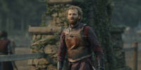 extant_AKnightOfTheSevenKingdoms_1x01-TheHedgeKnight_01806