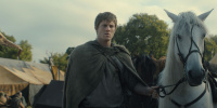 extant_AKnightOfTheSevenKingdoms_1x01-TheHedgeKnight_01817
