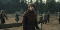 extant_AKnightOfTheSevenKingdoms_1x01-TheHedgeKnight_01880