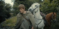 extant_AKnightOfTheSevenKingdoms_1x01-TheHedgeKnight_01912