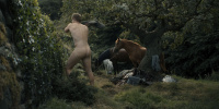 extant_AKnightOfTheSevenKingdoms_1x01-TheHedgeKnight_01964