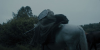 extant_AKnightOfTheSevenKingdoms_1x01-TheHedgeKnight_01976