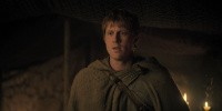 extant_AKnightOfTheSevenKingdoms_1x01-TheHedgeKnight_02055