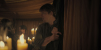 extant_AKnightOfTheSevenKingdoms_1x01-TheHedgeKnight_02393