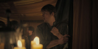 extant_AKnightOfTheSevenKingdoms_1x01-TheHedgeKnight_02394