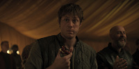 extant_AKnightOfTheSevenKingdoms_1x01-TheHedgeKnight_02628