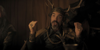 extant_AKnightOfTheSevenKingdoms_1x01-TheHedgeKnight_02844