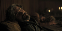 extant_AKnightOfTheSevenKingdoms_1x01-TheHedgeKnight_03098