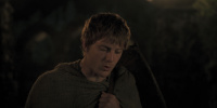 extant_AKnightOfTheSevenKingdoms_1x01-TheHedgeKnight_03329