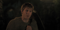 extant_AKnightOfTheSevenKingdoms_1x01-TheHedgeKnight_03330