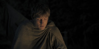 extant_AKnightOfTheSevenKingdoms_1x01-TheHedgeKnight_03694