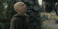 extant_AKnightOfTheSevenKingdoms_1x02-HardSaltBeef_00363