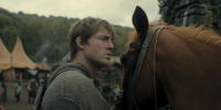 extant_AKnightOfTheSevenKingdoms_1x02-HardSaltBeef_00396