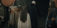 extant_AKnightOfTheSevenKingdoms_1x02-HardSaltBeef_00540