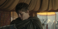 extant_AKnightOfTheSevenKingdoms_1x02-HardSaltBeef_01599
