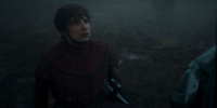 extant_AKnightOfTheSevenKingdoms_1x04-Seven_02517